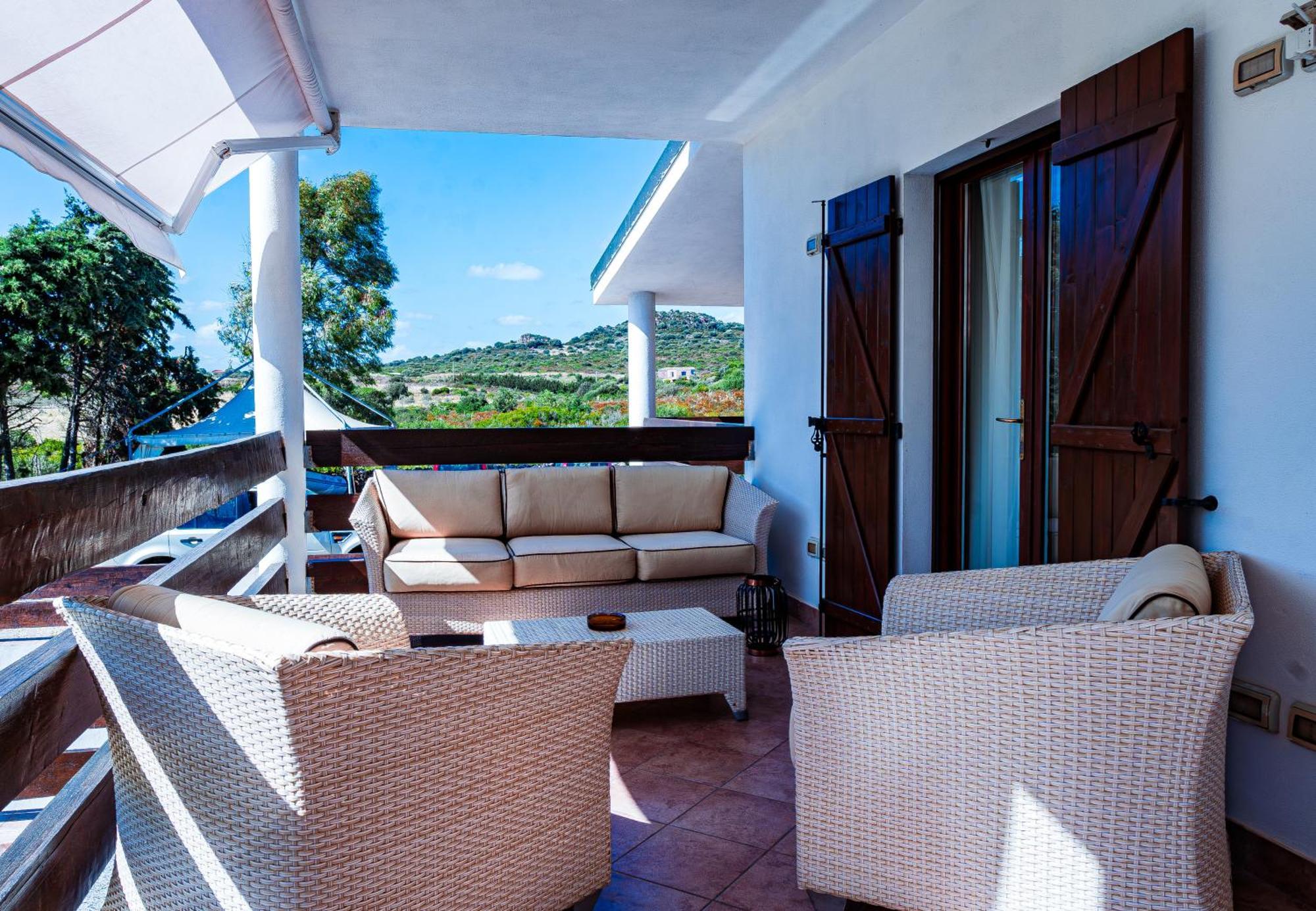 Mirta- Privata Con Giardino E Piscina Alghero